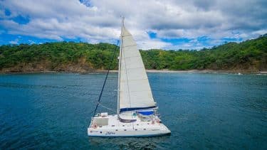 Sailing Papagayo